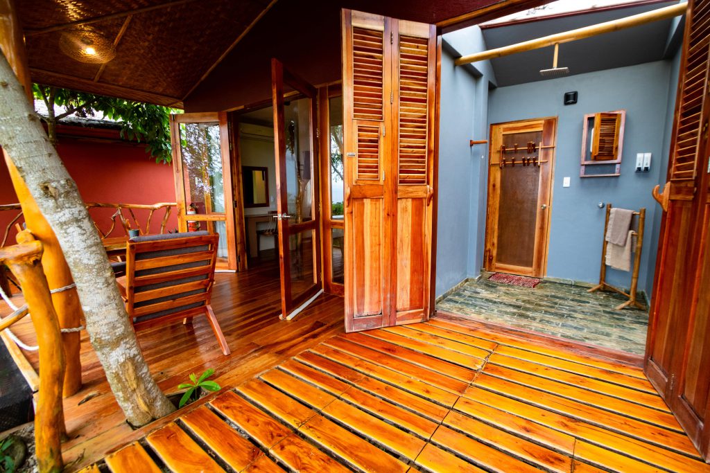 Terrace & Shower